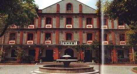 �Ϻ��е�����ѧ������ַ