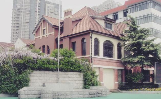 �Ϻ�Ϸ��ѧԺ�����߼���ѧ΢�Ź��ں�